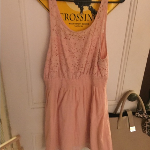 Mid thigh dress - Picture 2 of 2